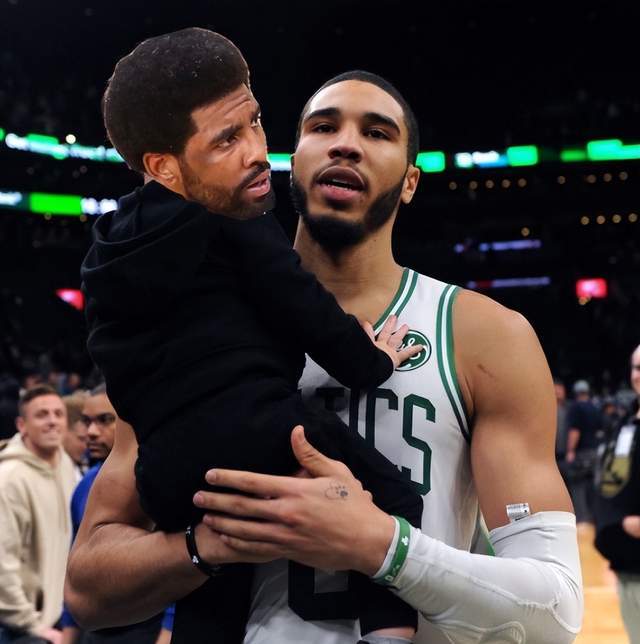 九游网页版 -社区盾今夜走向成谜，波特兰开拓者绝杀压哨，管理层满意，年轻球员得到机会的简单介绍